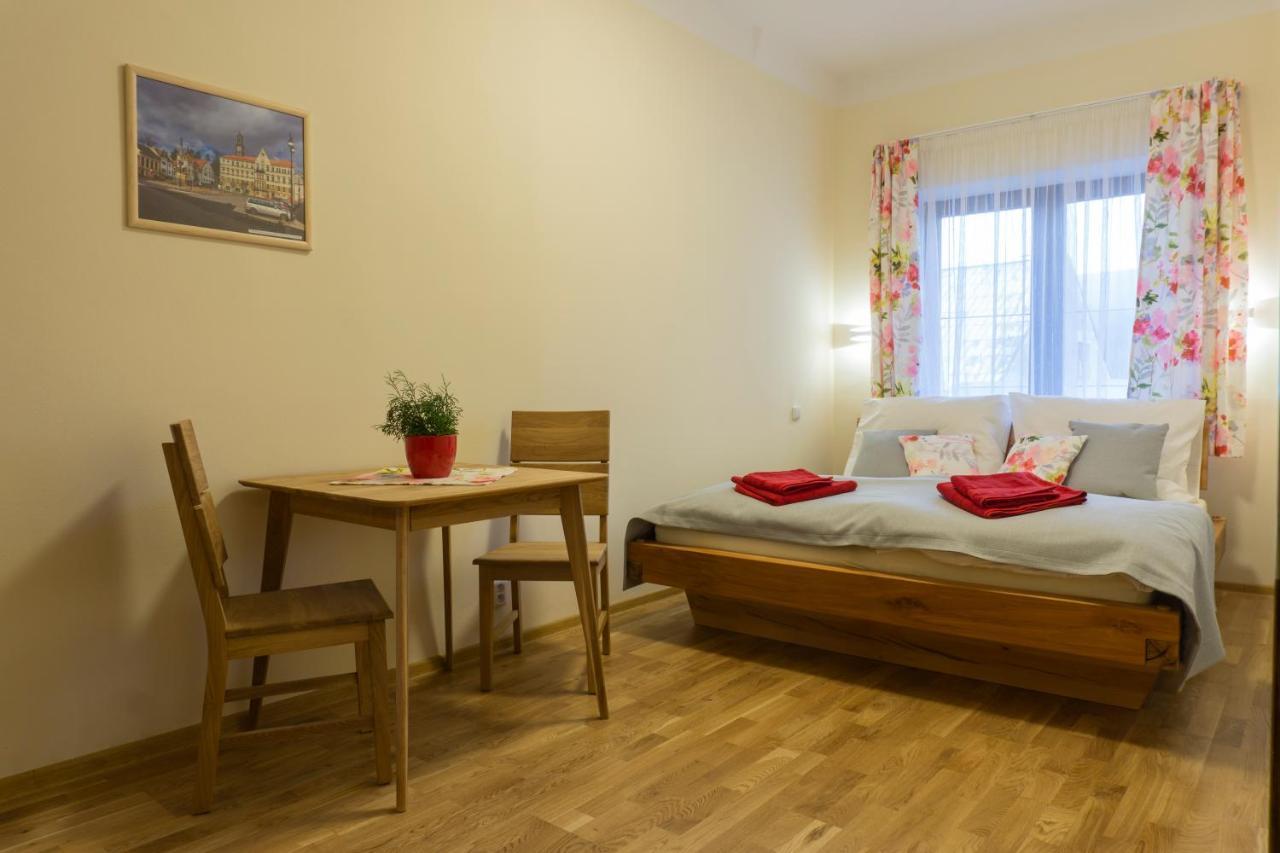 Penzion Ruze Benesov nad Ploucnici Exterior foto